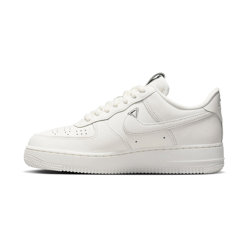 Air Force 1 '07 LV8 Women's Shoes