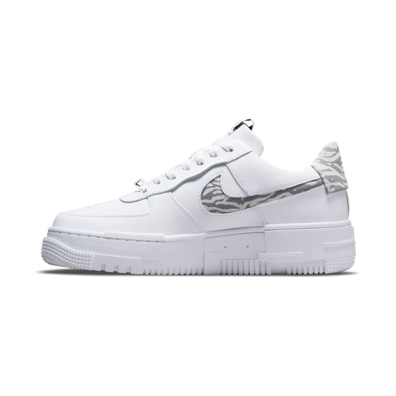Air Force 1 Pixel SE