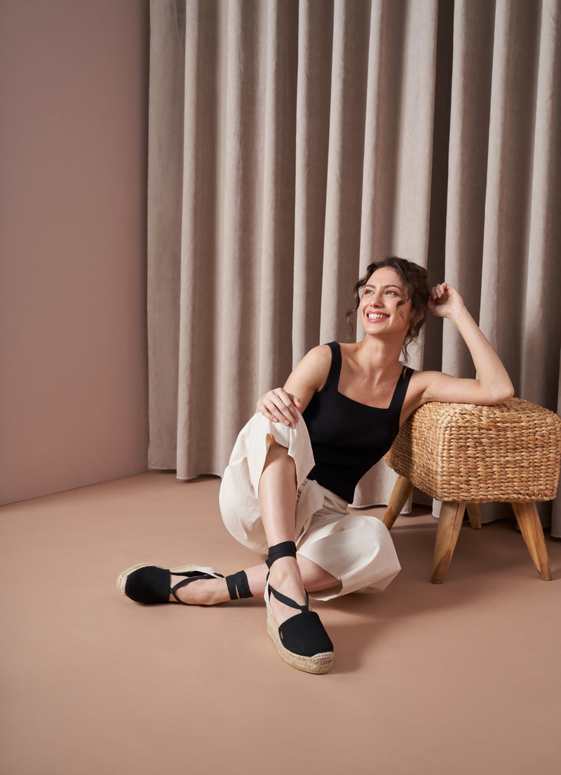 Bisbe Black Canvas Lace Up Women Espadrille Platform Wedges Outfit