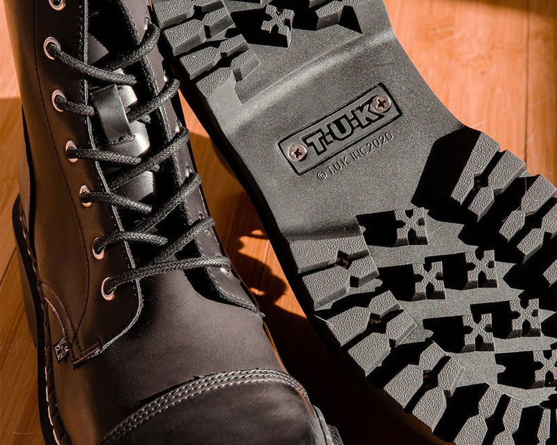 A9890 Black 7-Eye Double Decker Boot