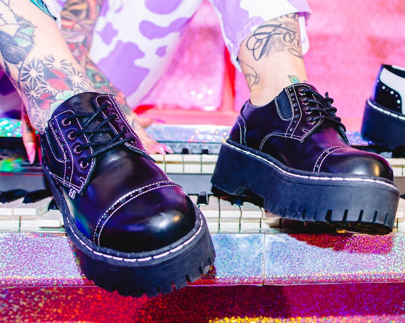 A3030L Black Burnished Contrast Stitch Double Decker Brogue