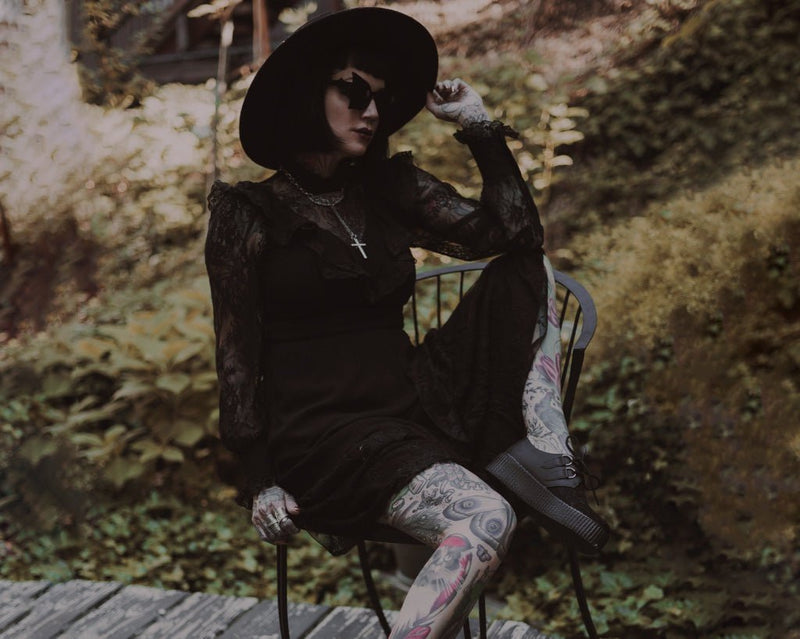 V3164 Black Lace Viva Mondo Creeper