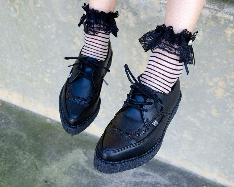 A8533 Black Leather Lace Up Pointed Creeper