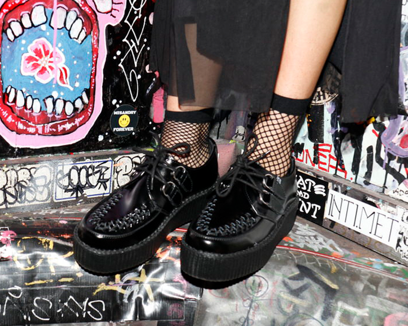 V6802 Black Leather Viva Mondo Creeper