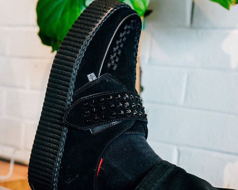 V3262 Black Suede Studded Strap Viva Mondo Creeper