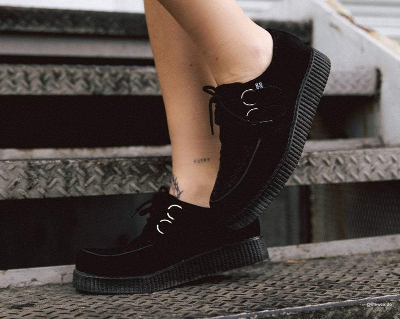 F7270 Black Suede Viva Low Creeper