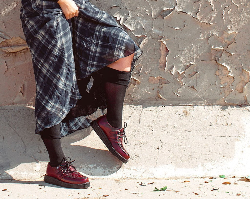 F9857 Burgundy Rub-Off TUKskin™ Viva Low Creeper