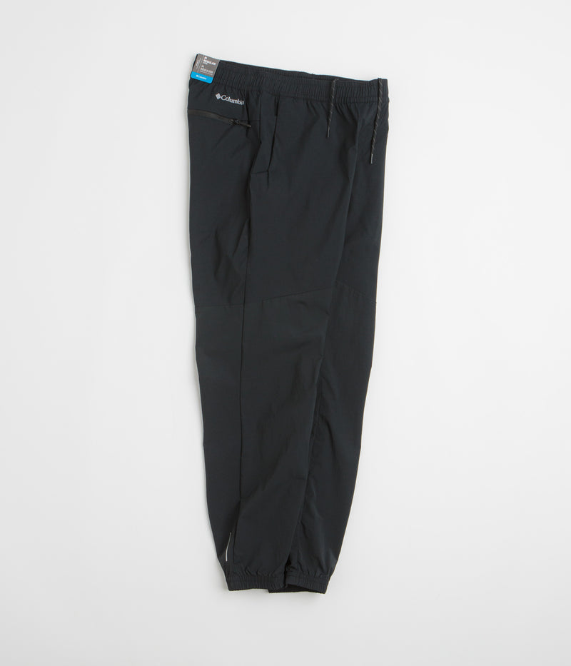 Columbia Tech Wind Pants in Black