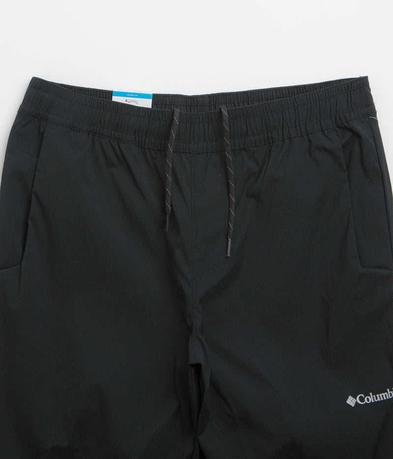 Columbia Tech Wind Pants in Black