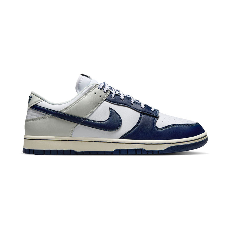Dunk Low Retro 'New York Yankees' Men's Shoes