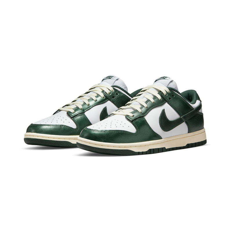 Dunk Low Women's Shoes