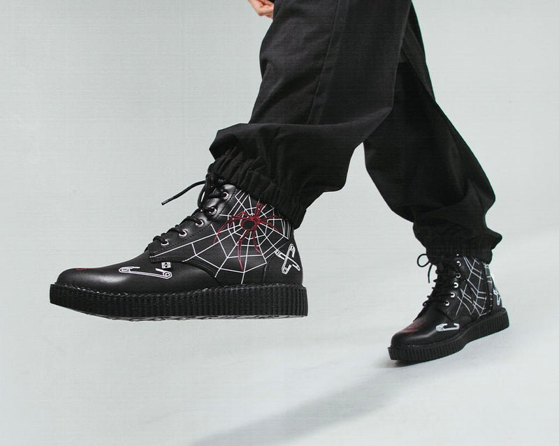 A3298 Eliza Sidney X T.U.K. Pointed Creeper Boot