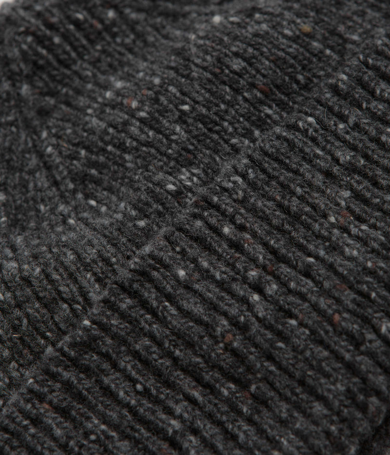 Howlin' Out Of The Blue Beanie in Charcoal