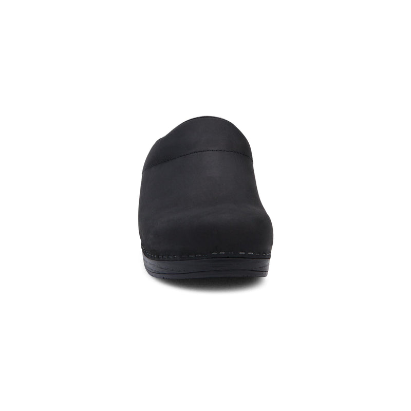 Toe image of Karl Black Oiled