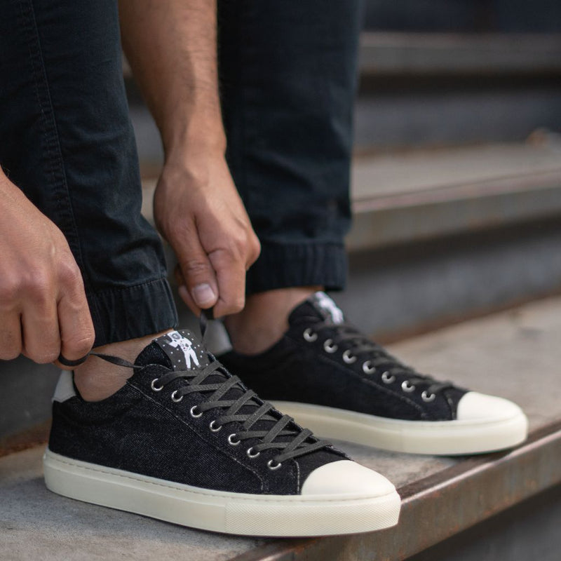 Men's Classic Low Top | Moon Man