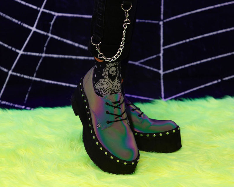 A3297 Midnight Chameleon Dino Flat Platform