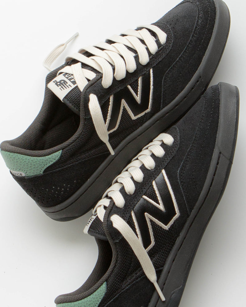New Balance Numeric 440 V2 Shoes in Black