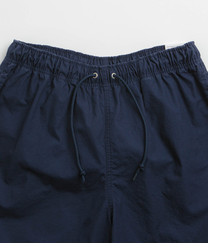 Nike Club Flow Wash Shorts in Obsidian and Obsidian