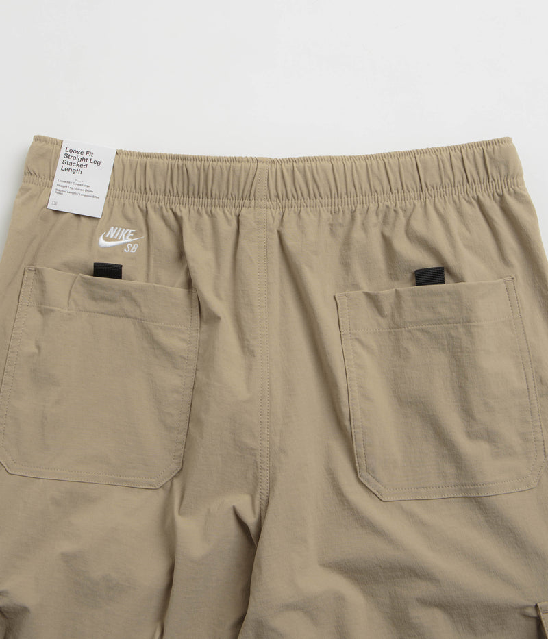 Nike SB Kearny Cargo Pants in Khaki and White