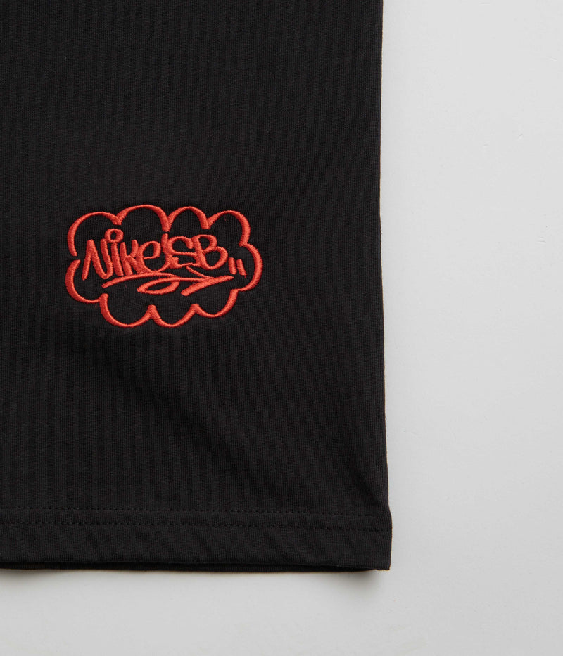 Nike SB Spray Can T-Shirt in Black