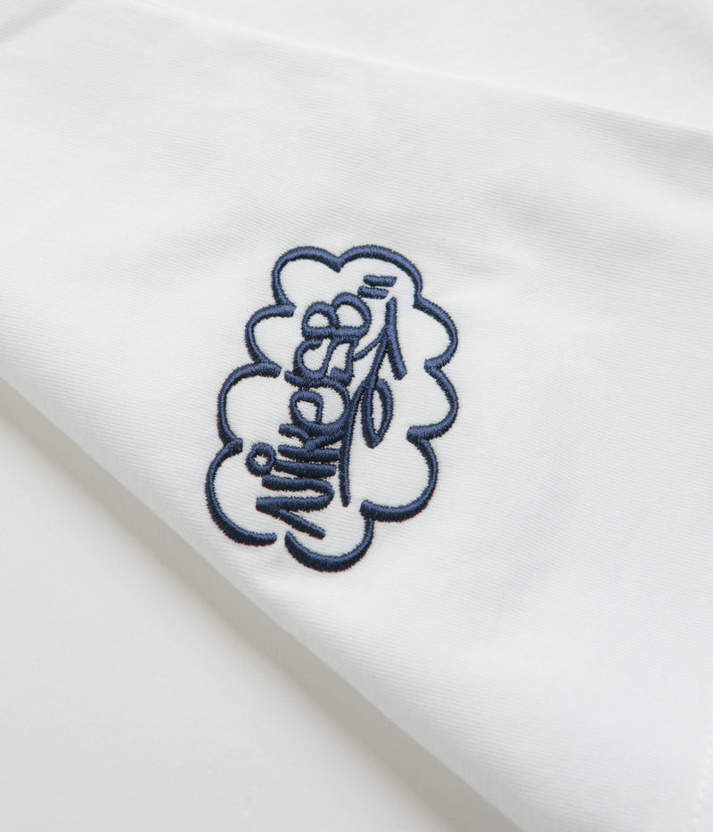 Nike SB Spray Can T-Shirt in White