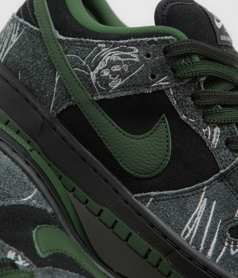 Nike SB x There Skateboards Dunk Low Shoes in Black and Gorge Green and Summit White