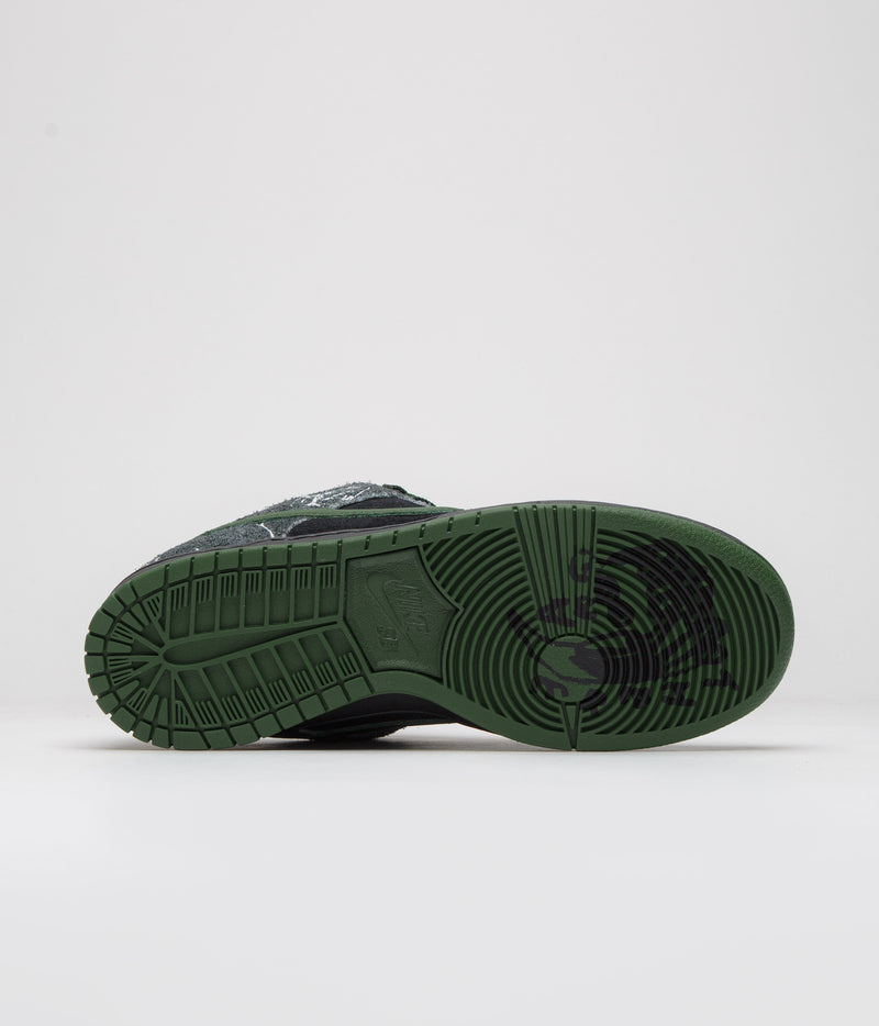 Nike SB x There Skateboards Dunk Low Shoes in Black and Gorge Green and Summit White
