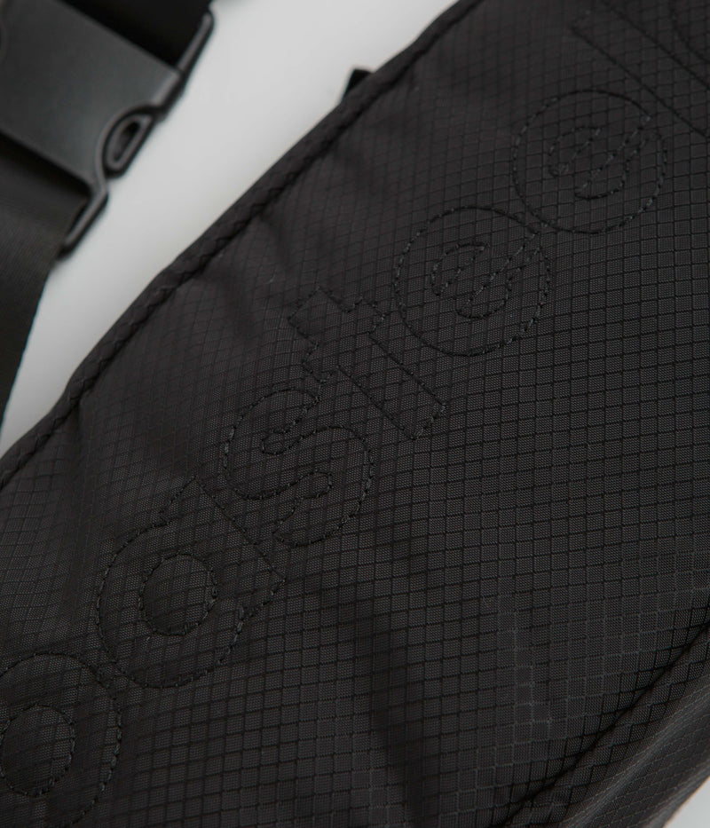 Pasteelo Essentials Bag in Black