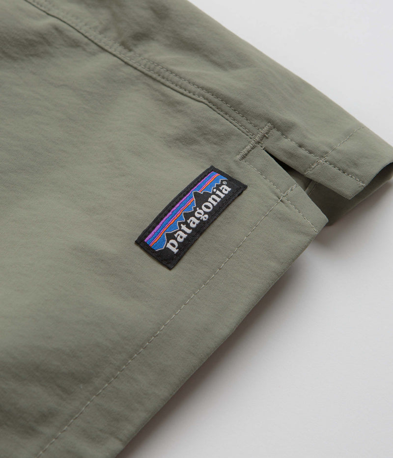 Patagonia Baggies Lights 6" Shorts in River Rock Green