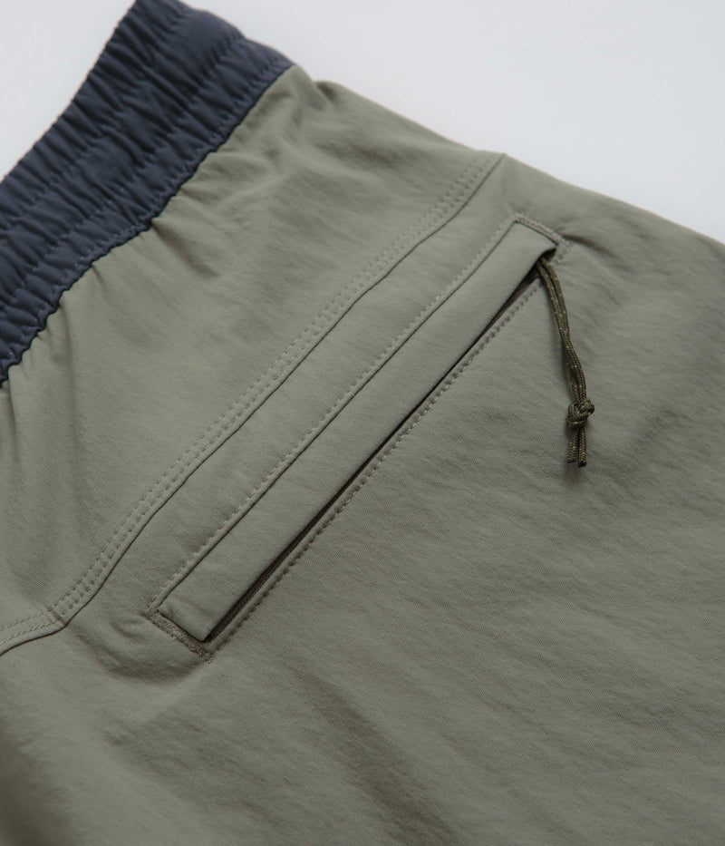 Patagonia Baggies Lights 6" Shorts in River Rock Green