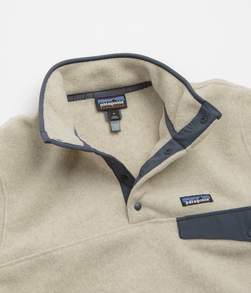 Patagonia Lightweight Synchilla Snap-T Fleece in Oatmeal Heather and Smolder Blue