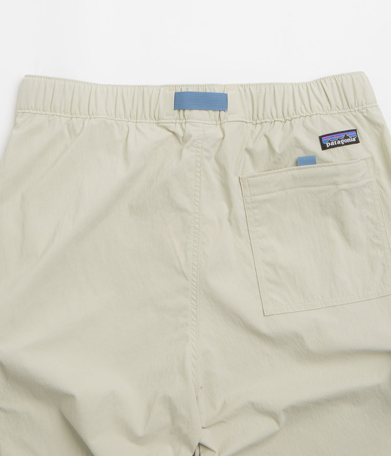 Patagonia Outdoor Everyday Pants in Pelican