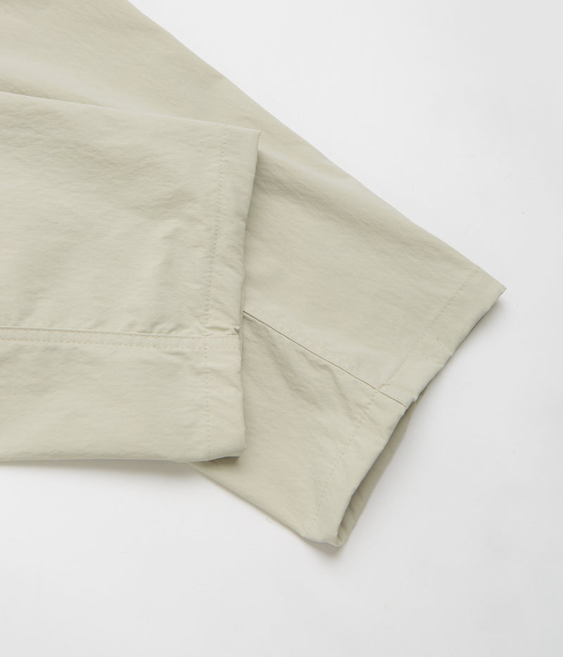 Patagonia Outdoor Everyday Pants in Pelican
