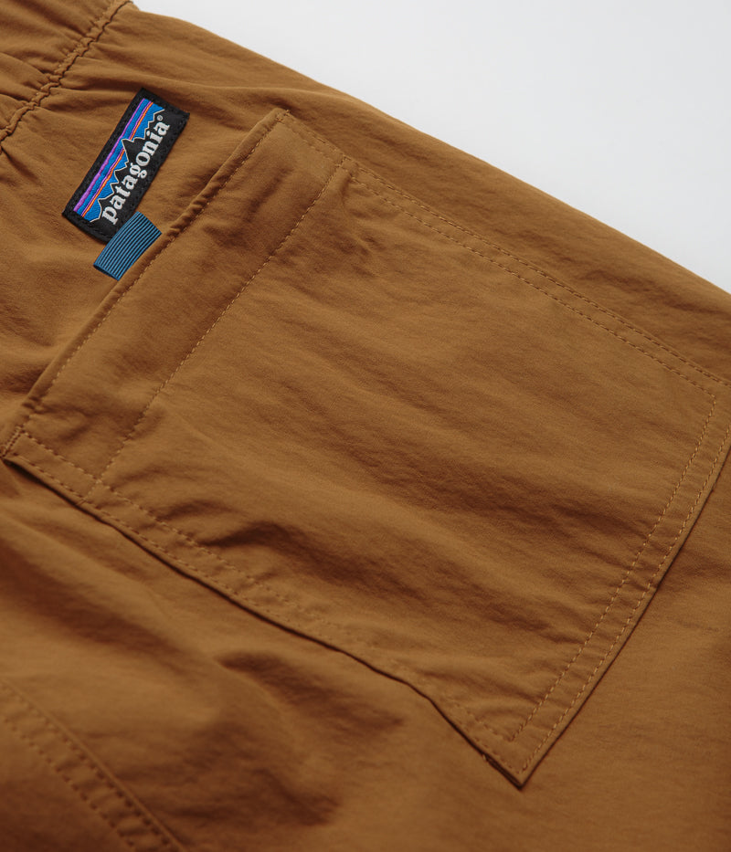 Patagonia Outdoor Everyday Pants in Shelter Brown