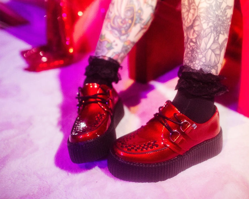 V3256 Red Patent Viva Mondo Creeper