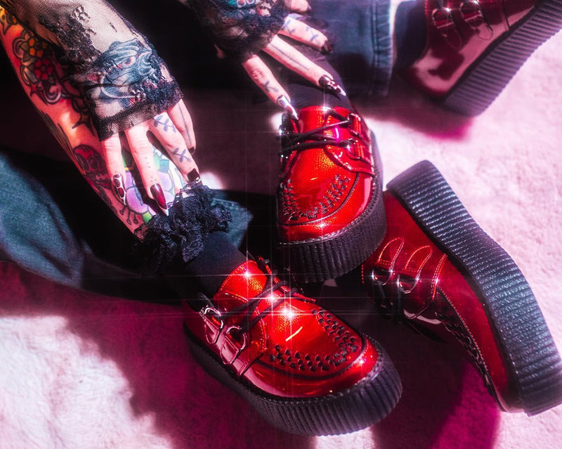 V3256 Red Patent Viva Mondo Creeper