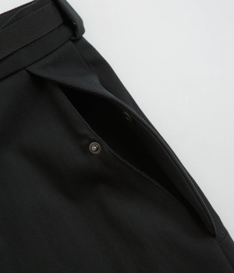 ROA Buckle Chino Trousers in Black