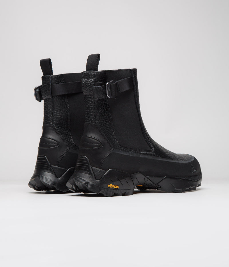 ROA Chelsea Boots in Black and Black