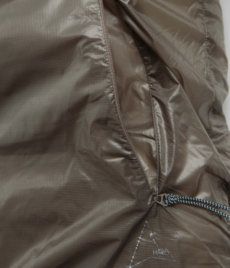 ROA Smooth Down Jacket in Taupe