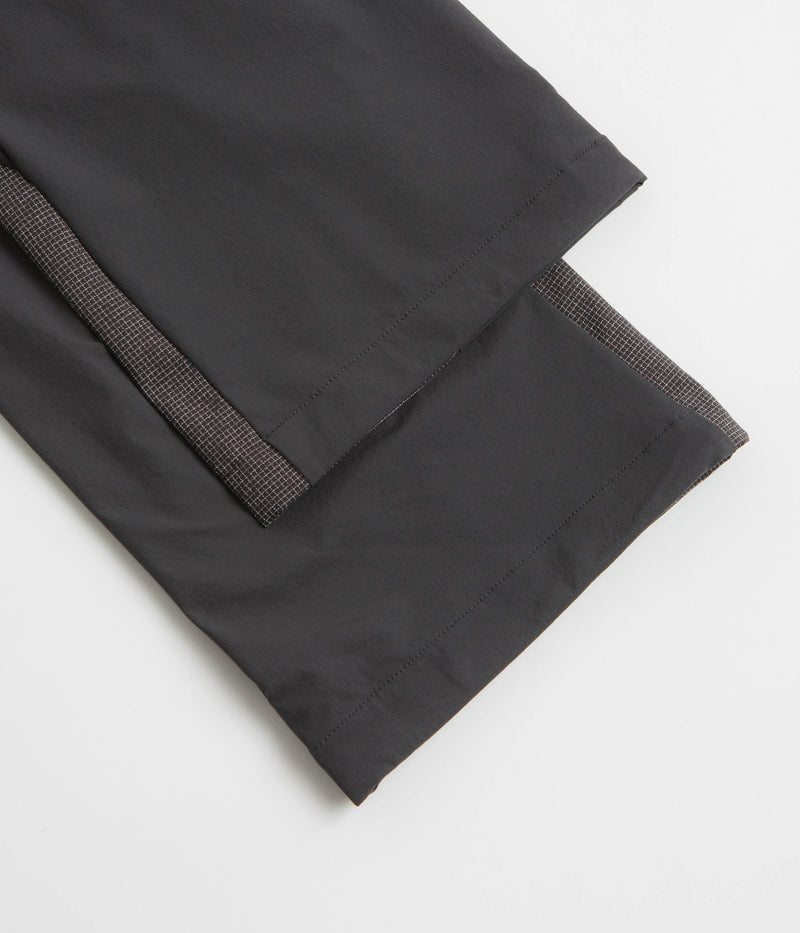 ROA Testudo Reinforced Knee Pants in Anthracite