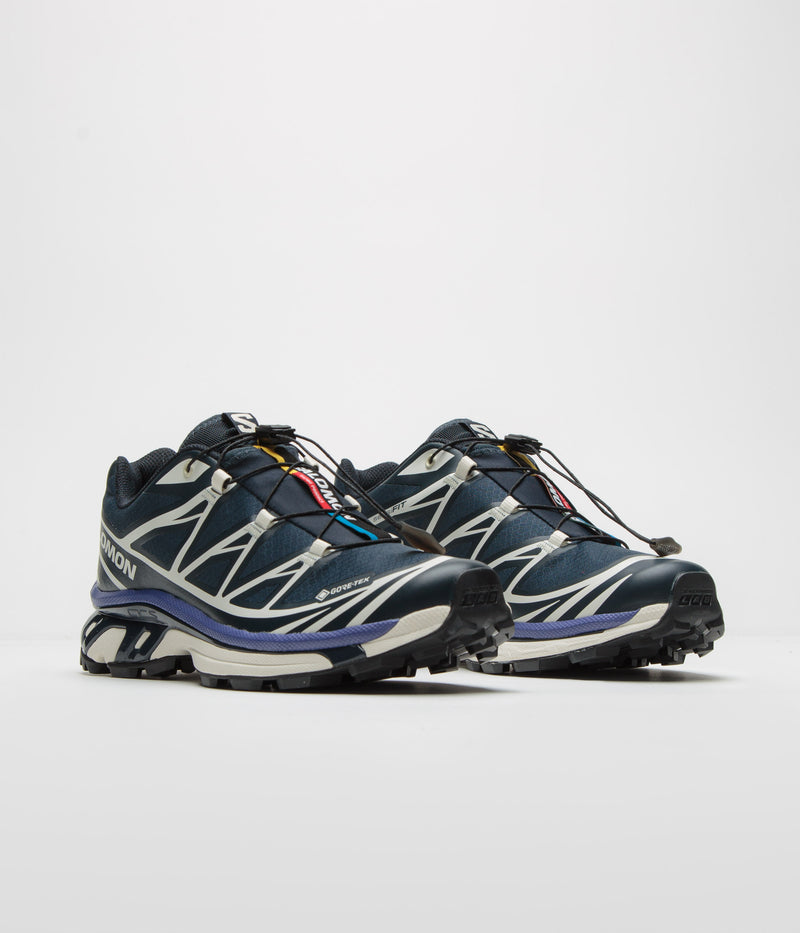 Salomon XT-6 GTX Shoes in Carbon and Vanilla Ice / Liberty