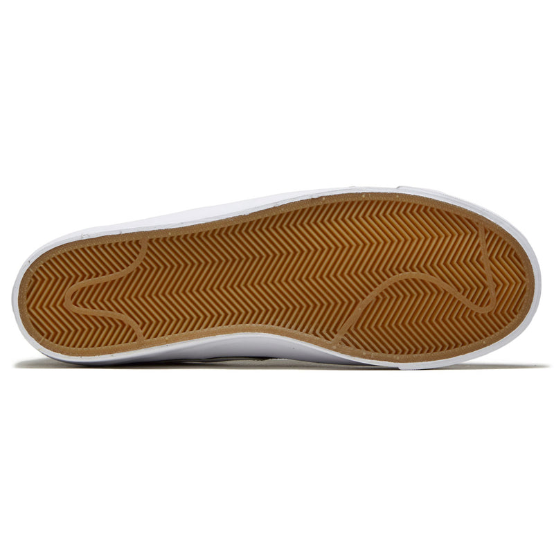 SB Zoom Blazer Low Pro GT Shoes - Black/White/Black/White