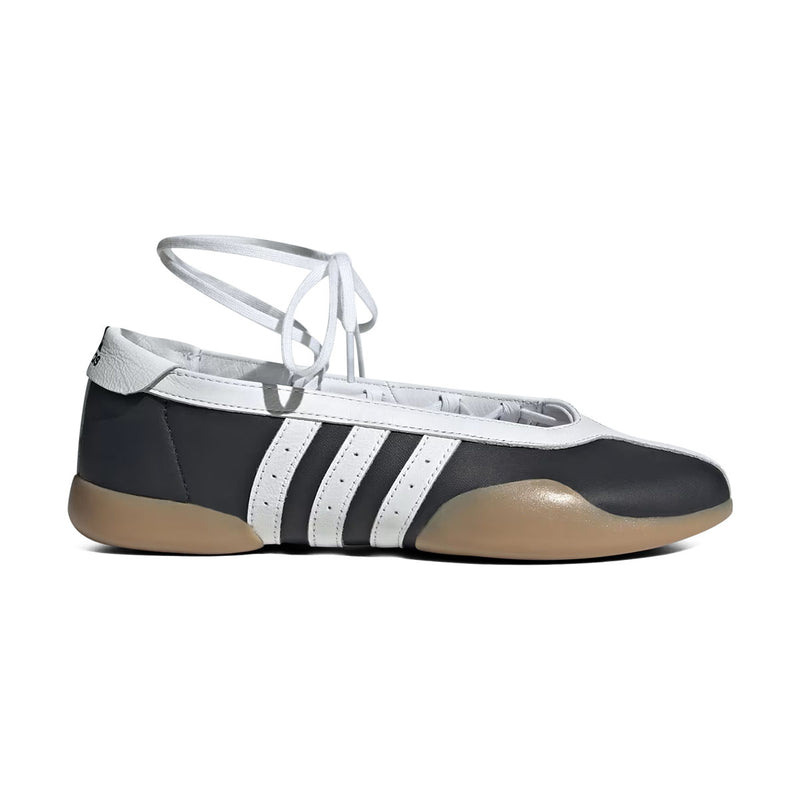 Taekwondo Mei Ballet 'Black White' Women's Shoes