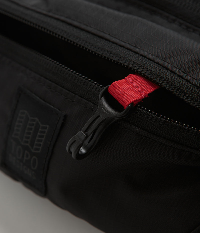 Topo Designs Mountain Waist Pack in Black and Black