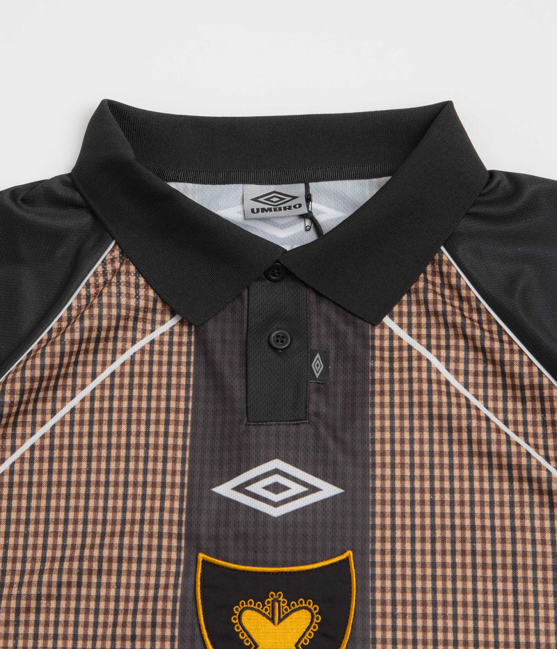 Umbro Cult Unity Check Polo Shirt in Beige and Black