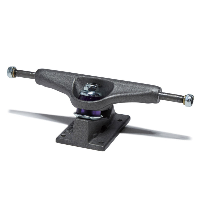 Venture Herrera Pro Editions Skateboard Trucks - Raw/Black - 5.2 Lo