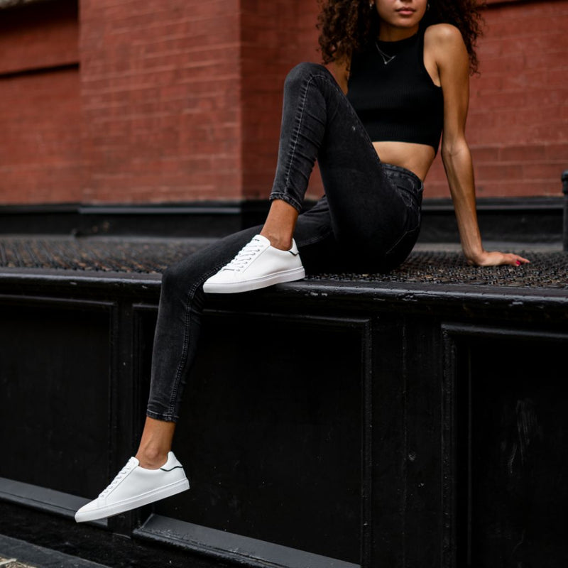 Women's Deluxe | White Outline