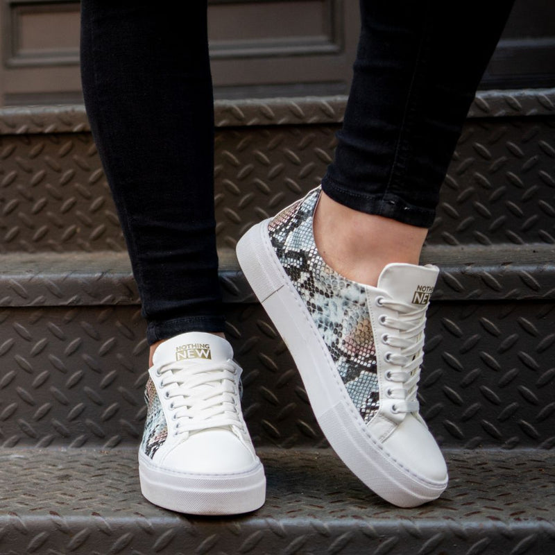 Women's Nova | Celeste