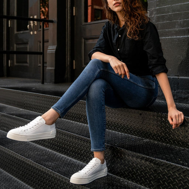 Women's Refresh | White