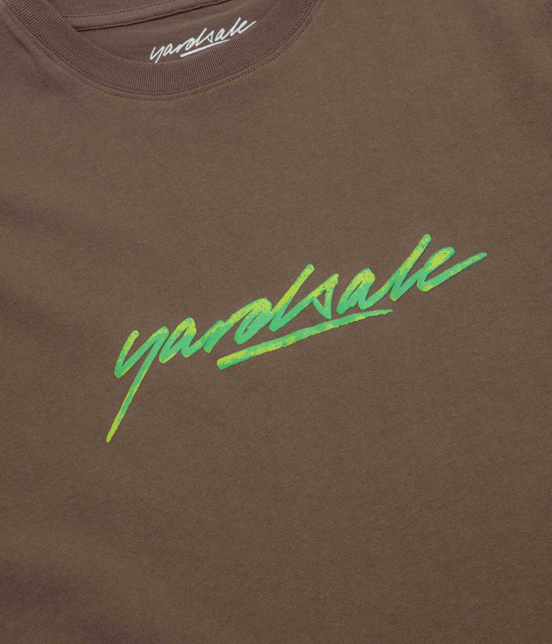 Yardsale Script Sludge T-Shirt in Tan